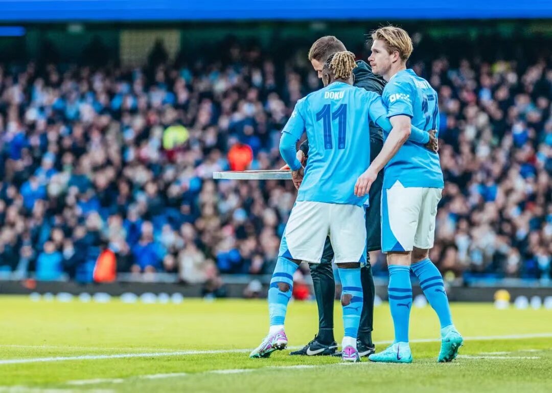 绿帽哥：利物浦冬窗卖萨拉赫&签塞梅尼奥，阿隆索替代斯洛特