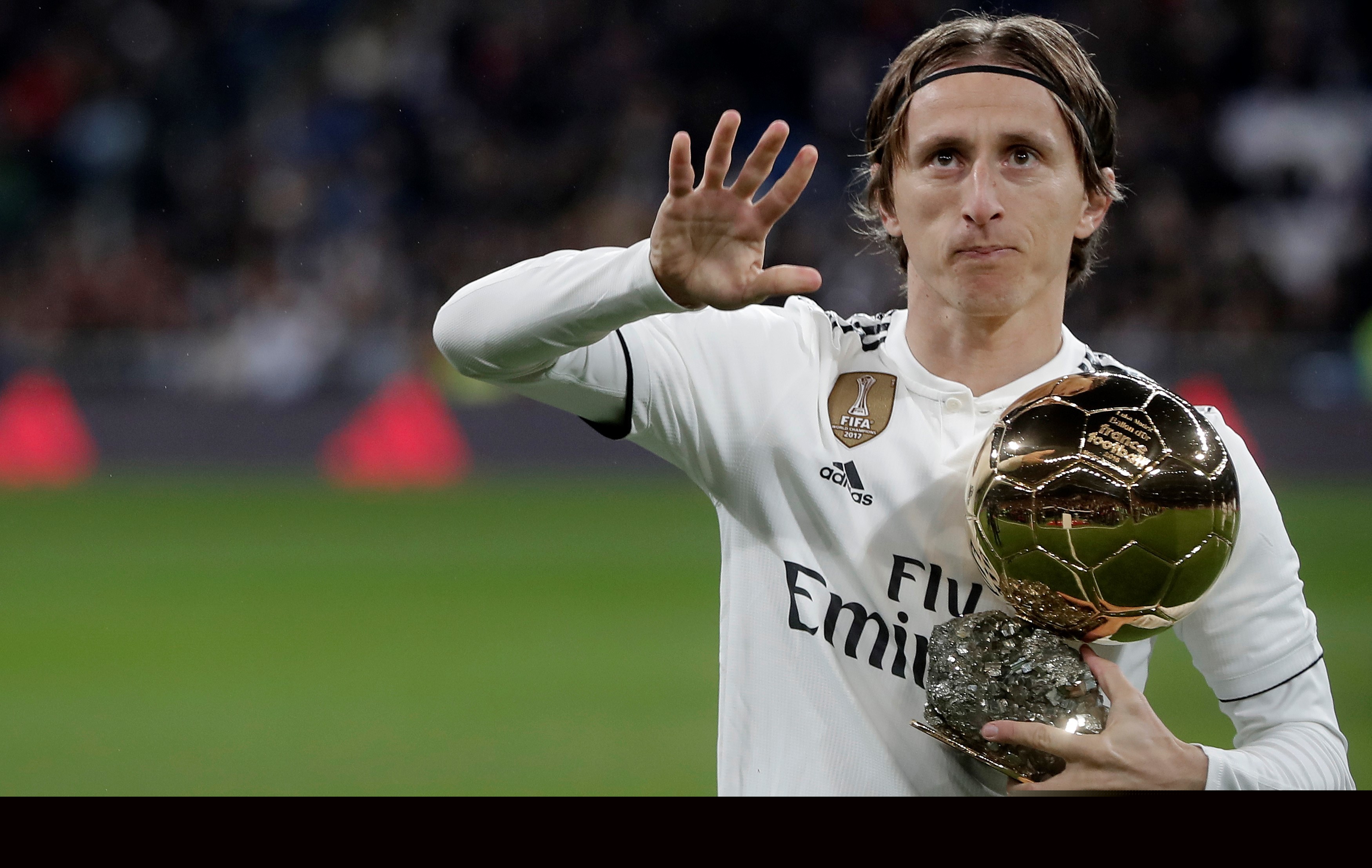 利物浦应对萨拉赫危机：与莱比锡就天才边锋迪奥曼德展开深入转会谈判