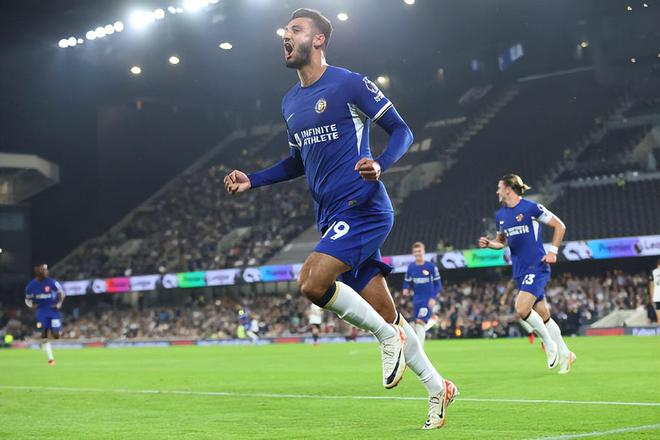 继C罗之后，姆巴佩是第二位单一自然年为皇马进球53+的球员