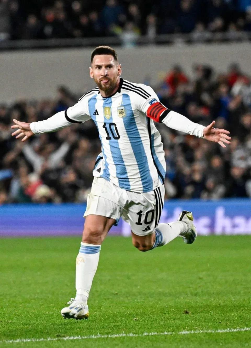 热闻｜达洛特破门，曼联1-1平西汉姆联反超利物浦升英超第八