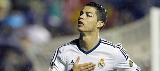 7换1交易大成功！暴脾气轰37分6篮板，率队晋级半决赛