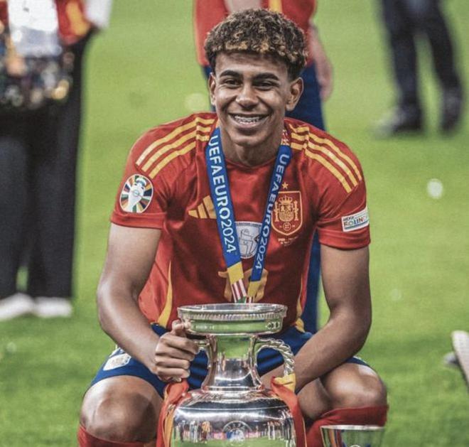 篮球篮网主力球员连续三场得分20+